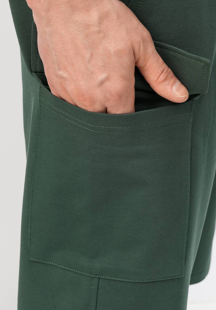 Шорты с боковыми накладными карманами шир.  750, рис. 14