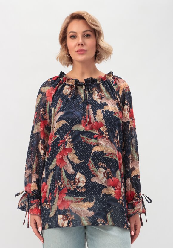 Блуза с оборкой на рукавах и горловине шир.  580, рис. 13