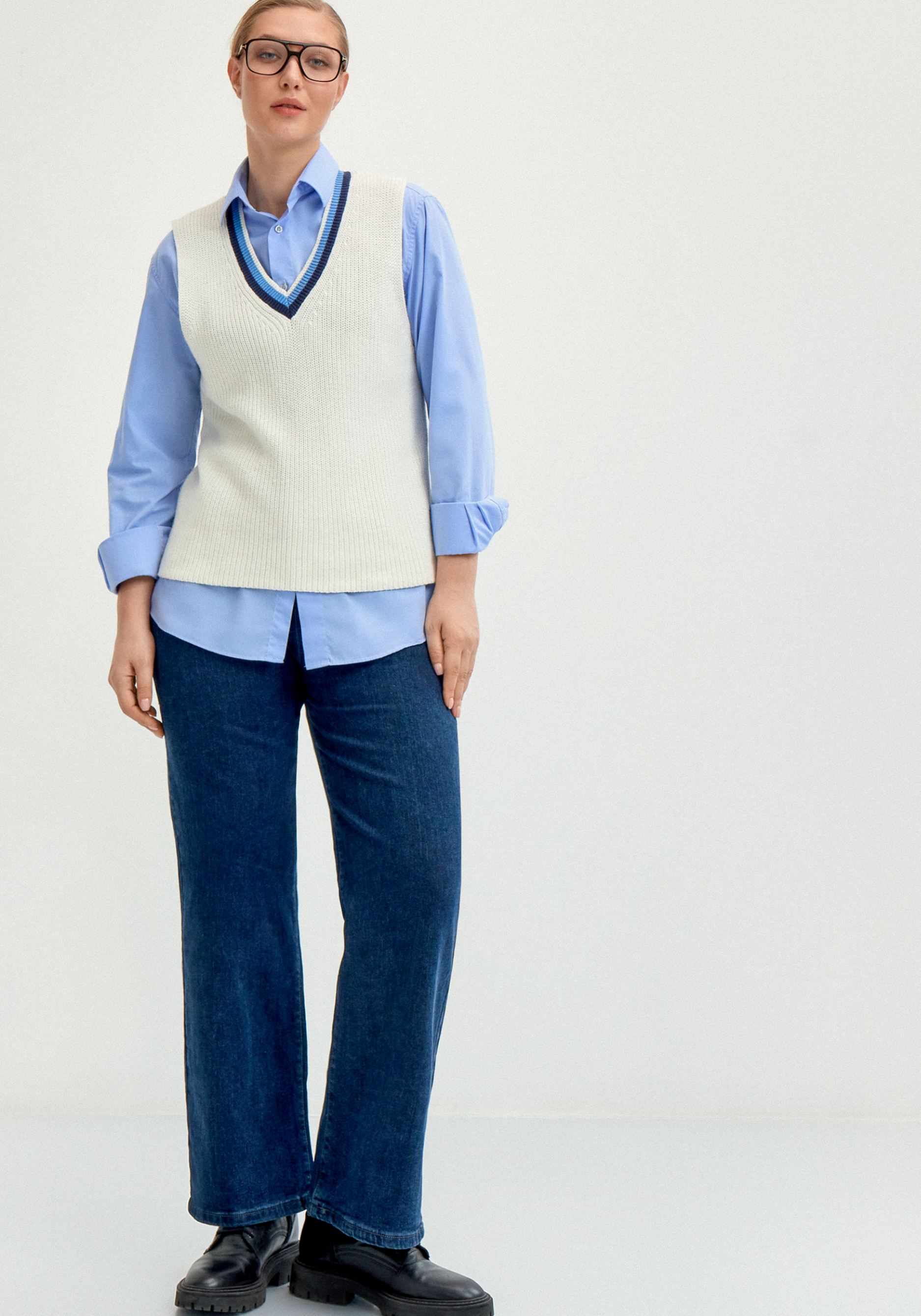 Джинсы утеплённые широкие 3499₽