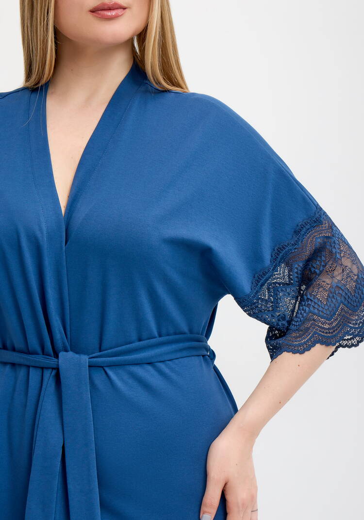 Халат с отделкой кружевом шир.  750, рис. 10