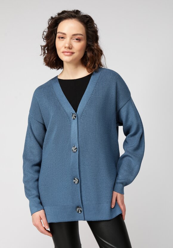 Кардиган со спущенным плечом шир.  580, рис. 6