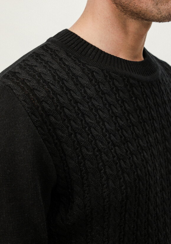 Джемпер с косами на передней полочке шир.  580, рис. 14