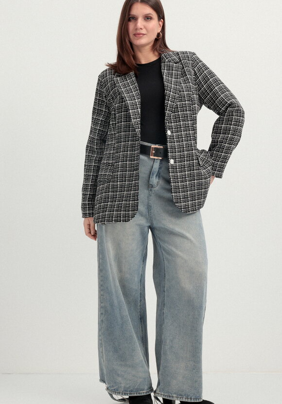 Жакет из твида однобортный шир.  580, рис. 7