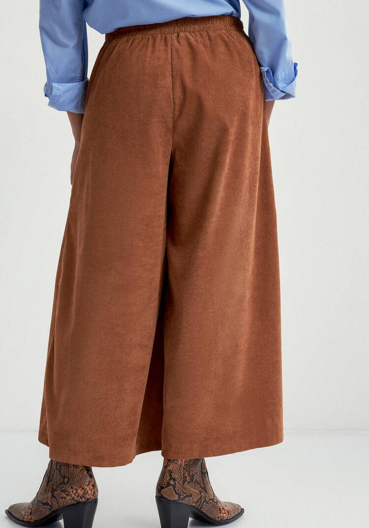 Юбка-брюки из микровельвета шир.  750, рис. 11