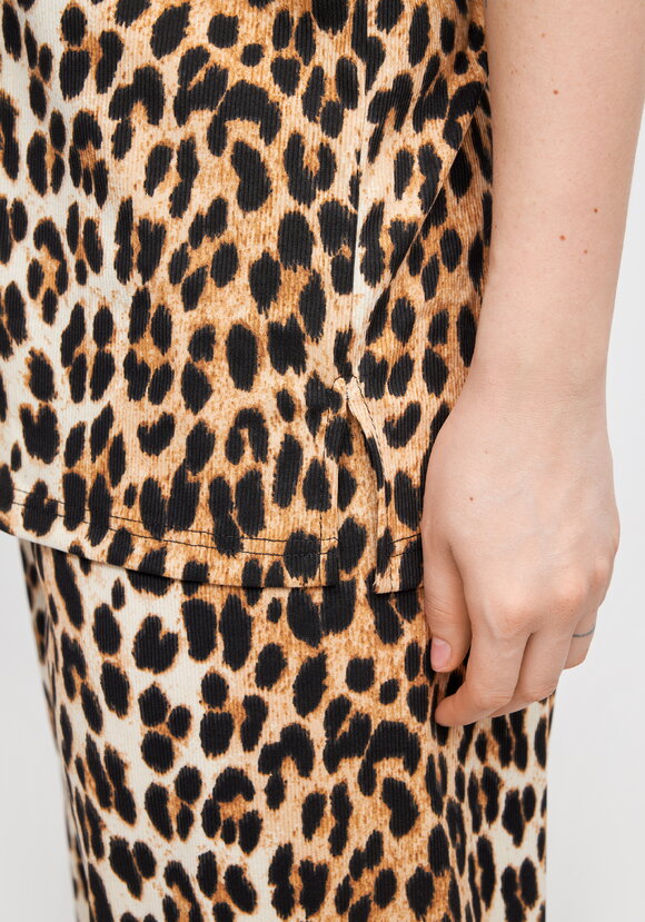 Костюм из трикотажа Амазонка шир.  580, рис. 11