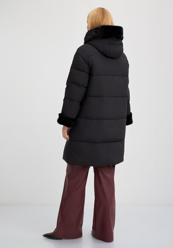 Пальто с меховой опушкой под норку шир.  580, рис. 2