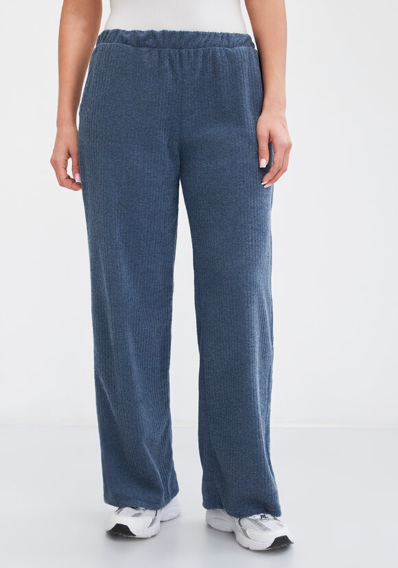 Костюм София шир.  580, рис. 4