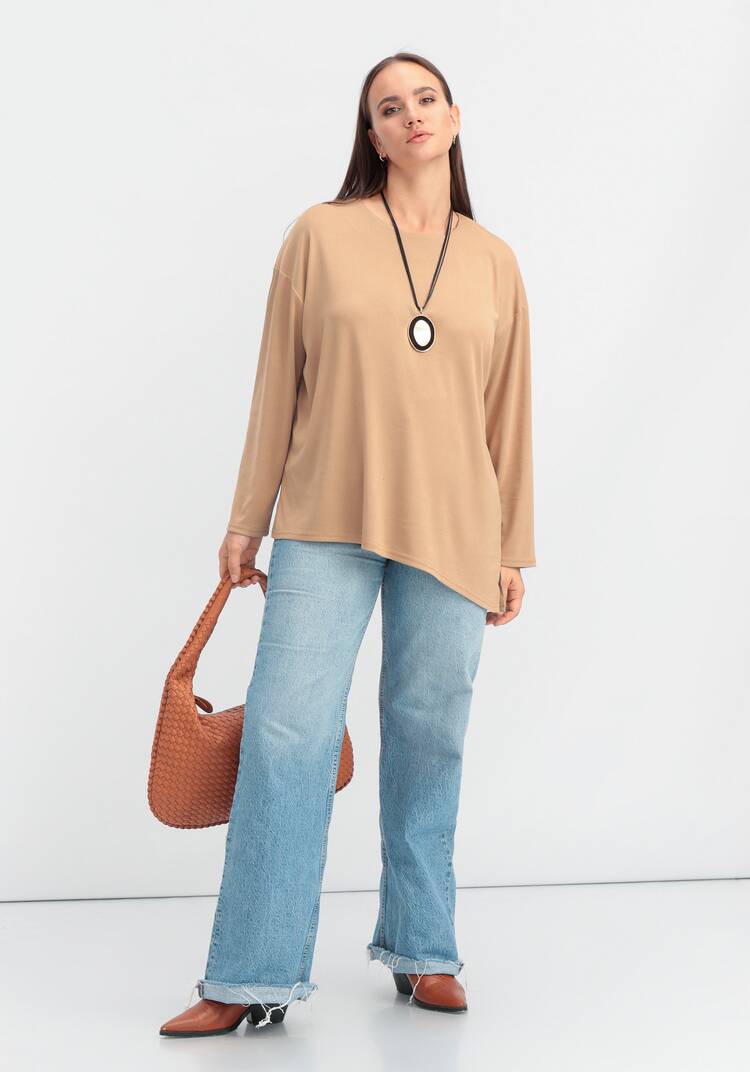 Лонгслив с асимметричным низом шир.  750, рис. 33