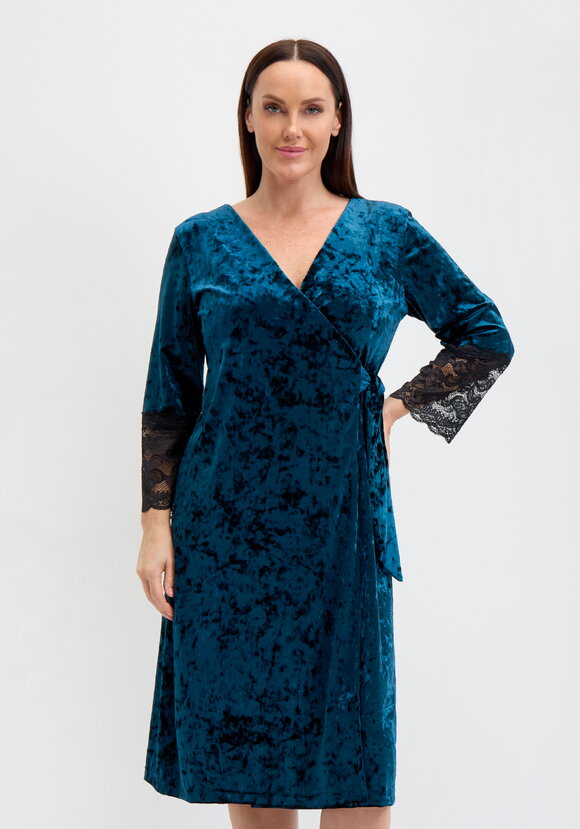 Халат велюровый на запах с кружевом шир.  580, рис. 2