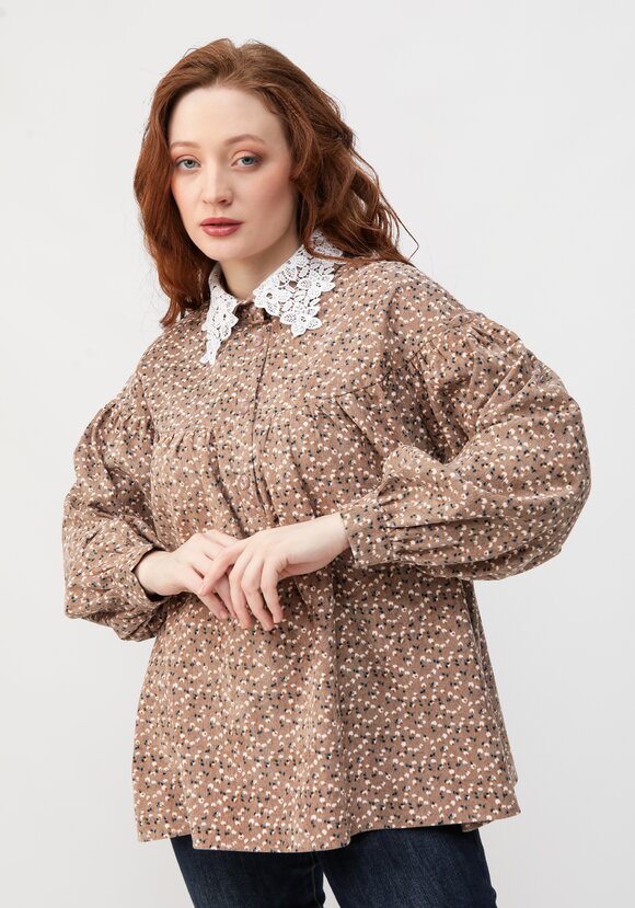 Блуза с цветочным принтом и воротником шир.  580, рис. 8