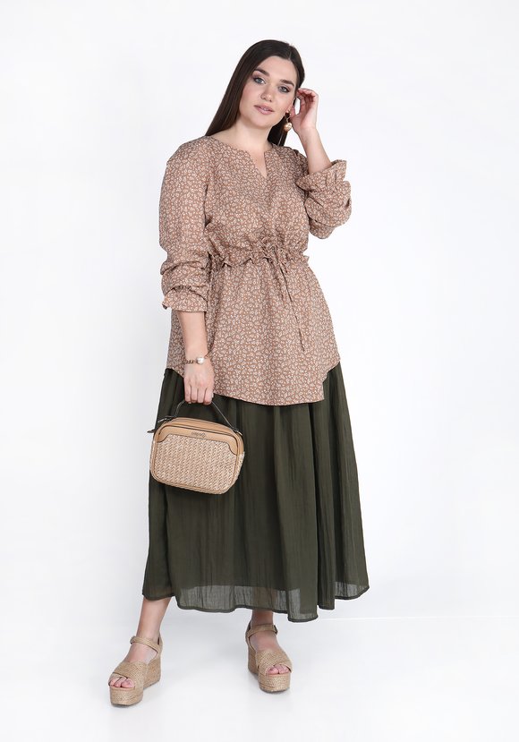 Блуза с кулиской на талии шир.  580, рис. 7