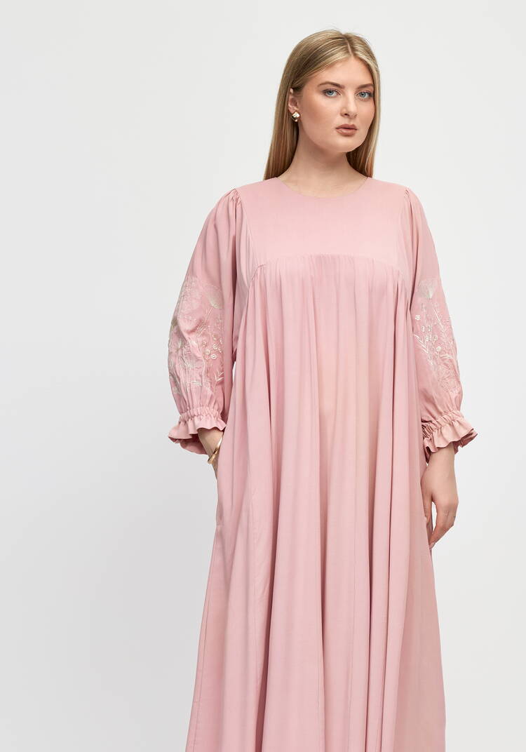 Платье свободного кроя с отрезным лифом шир.  750, рис. 8