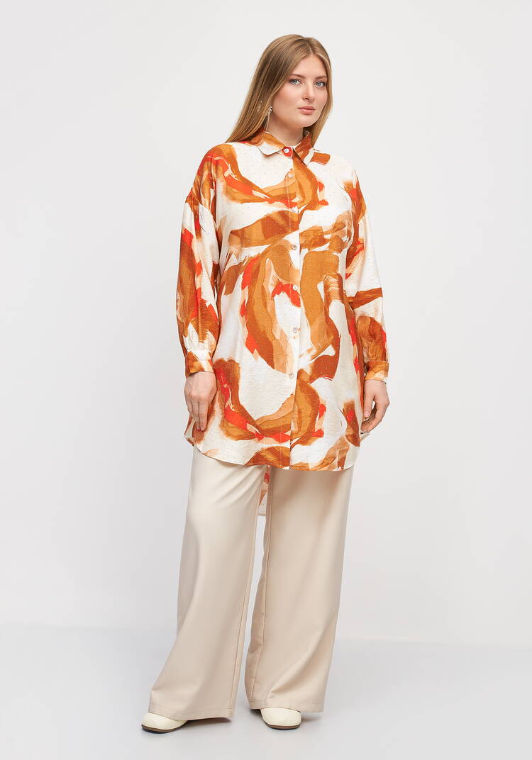 Туника на пуговицах с принтом и стразами шир.  750, рис. 10