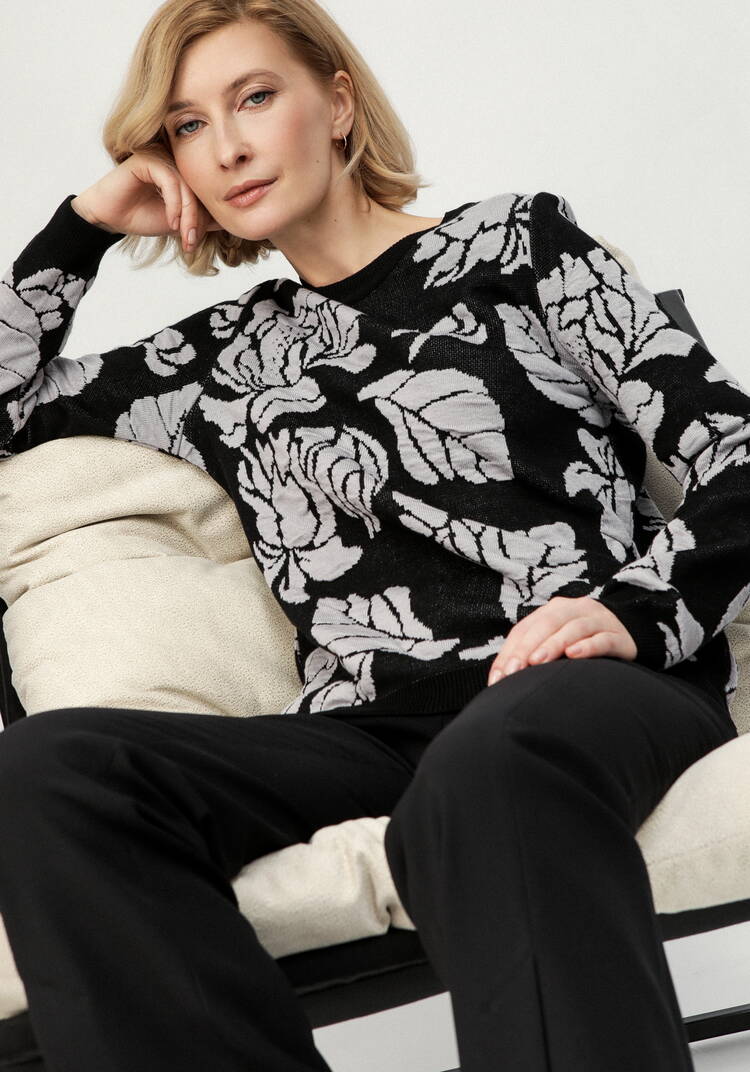 Джемпер с цветочно-лиственным принтом шир.  750, рис. 7