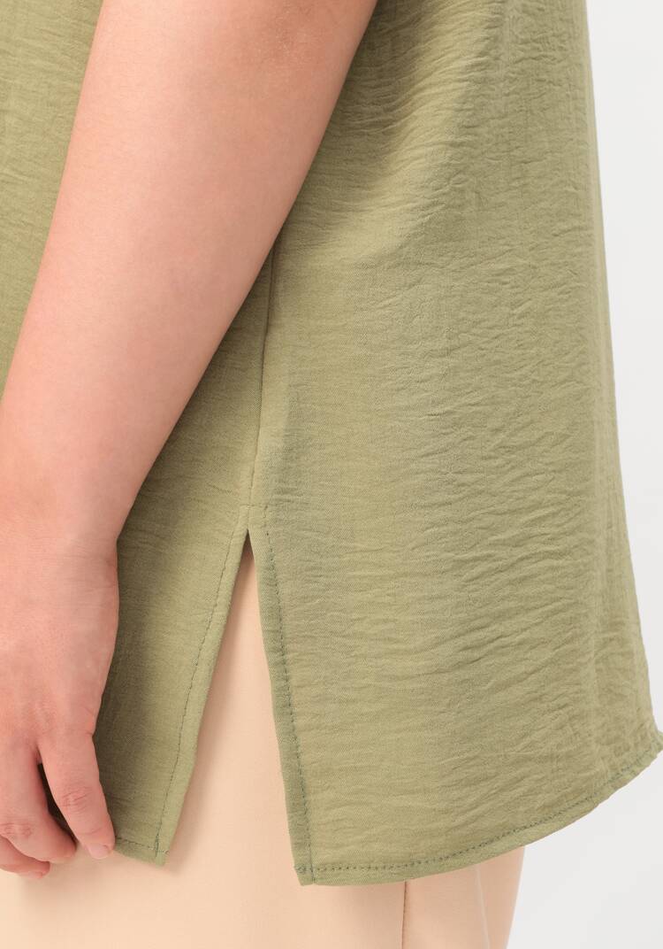 Блуза базовая со спущенной линией плеча шир.  750, рис. 38