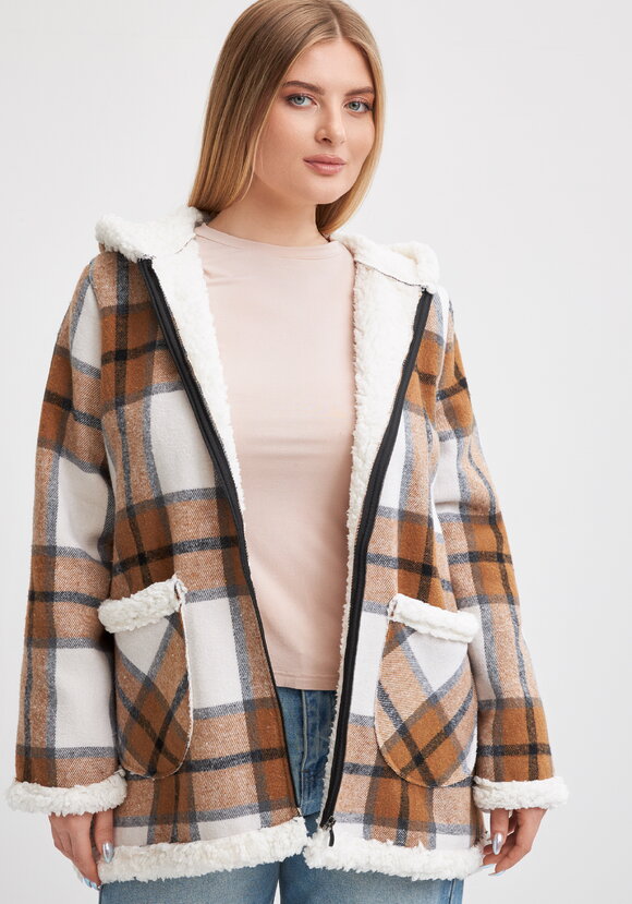 Куртка на меху Бэтти шир.  580, рис. 17