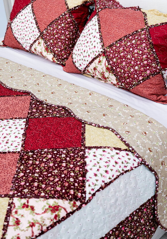 Покрывало с наволочками Печворк шир.  580, рис. 17