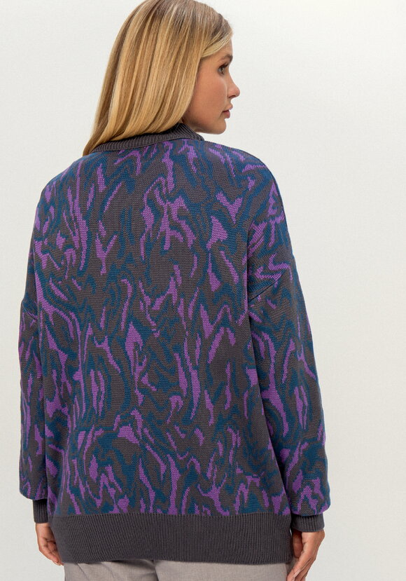 Джемпер поло с принтом абстракция шир.  580, рис. 10