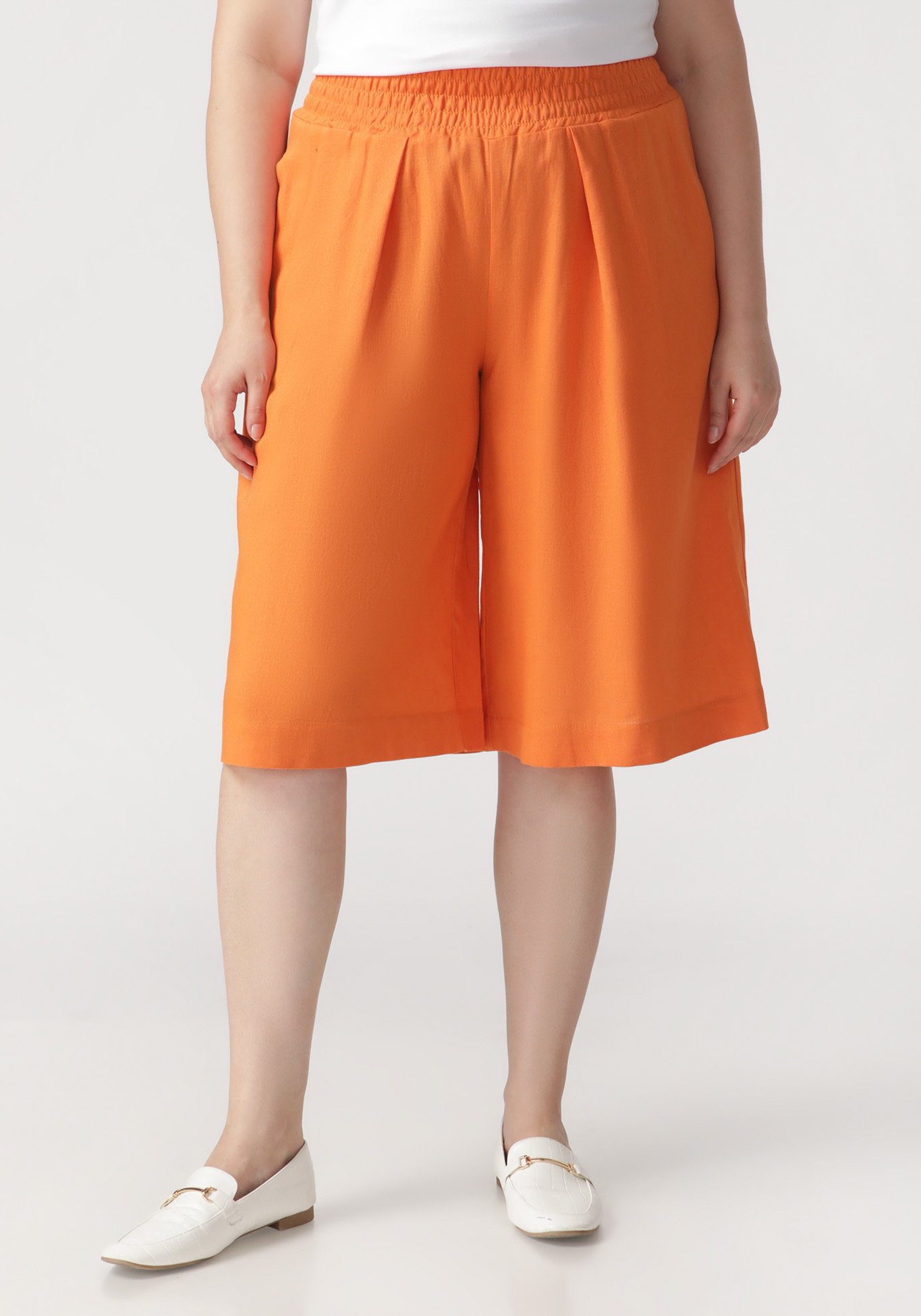 Бермуды на резинке с карманами