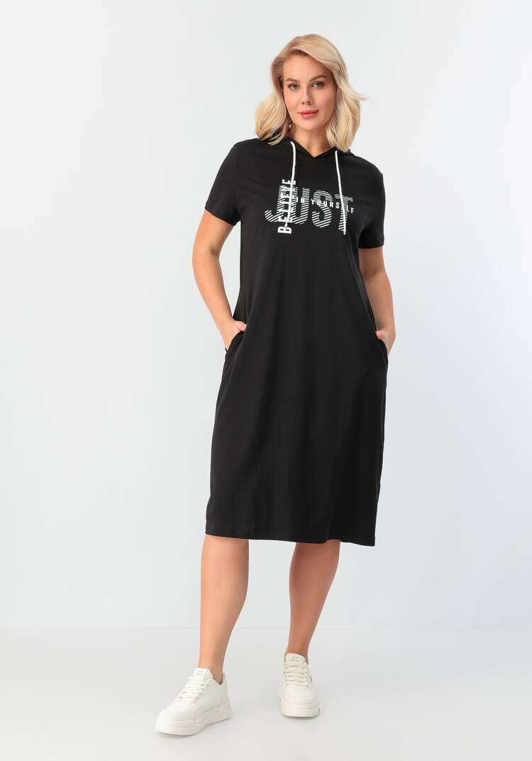 Платье с капюшоном свободного кроя шир.  750, рис. 31