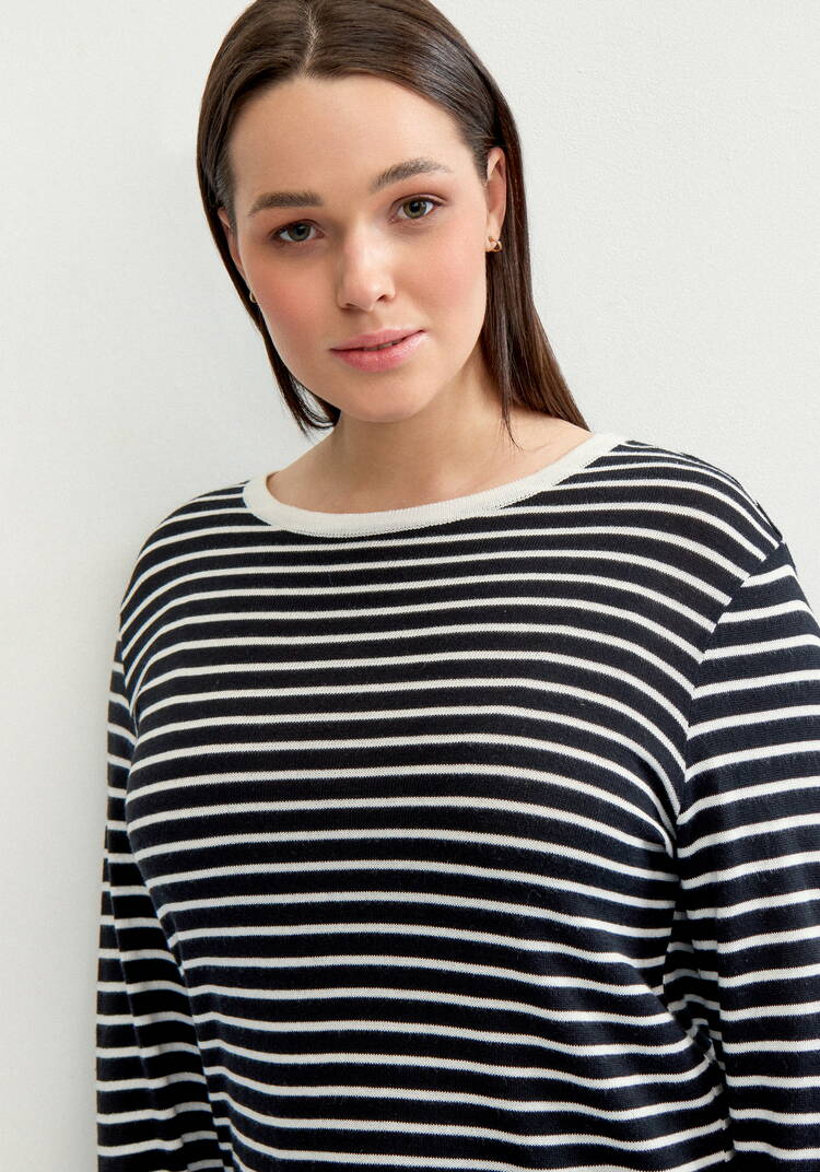 Лонгслив с рисунком в полоску шир.  750, рис. 4