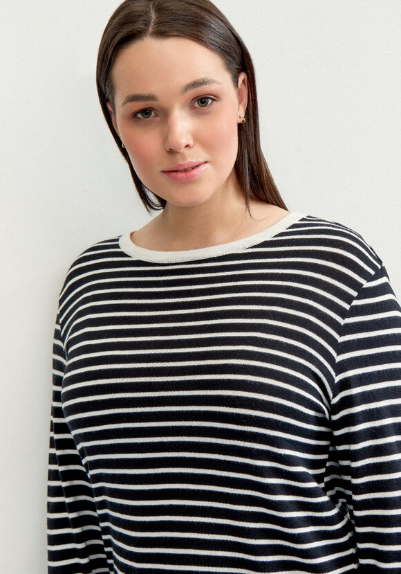 Лонгслив с рисунком в полоску шир.  580, рис. 4