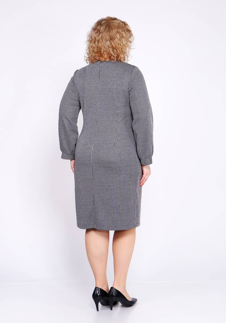 Платье-футляр с круглым воротом шир.  750, рис. 7