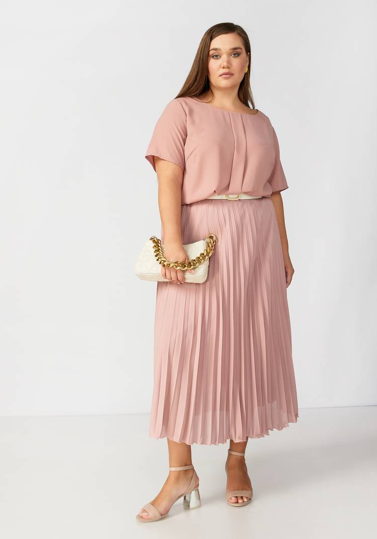 Блуза с вертикальной складкой шир.  750, рис. 6