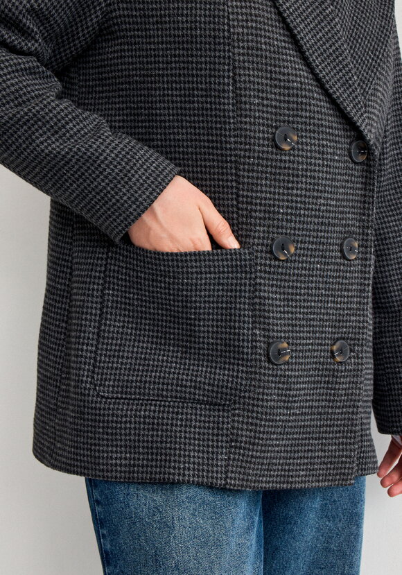 Жакет Строгий комфорт шир.  580, рис. 13