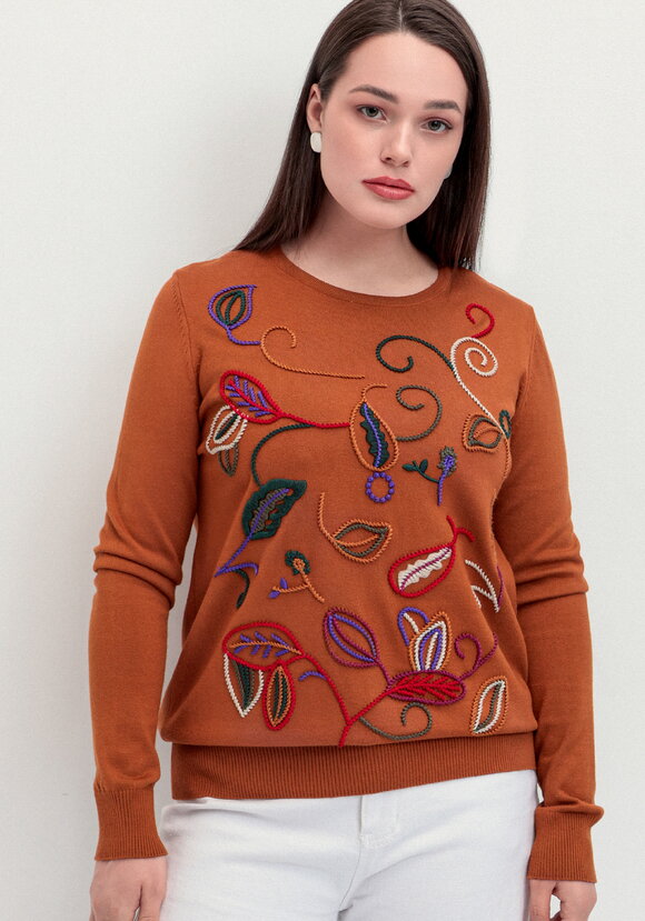 Джемпер с яркой абстрактной вышивкой шир.  580, рис. 25
