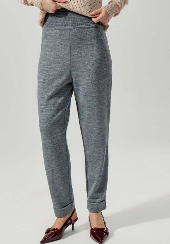 Брюки зауженные книзу шир.  580, рис. 6