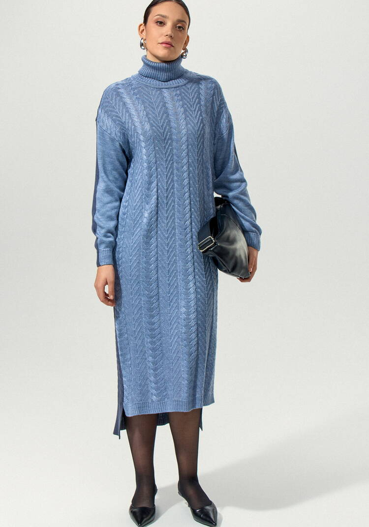 Платье двухцветное с фактурным рисунком шир.  750, рис. 6