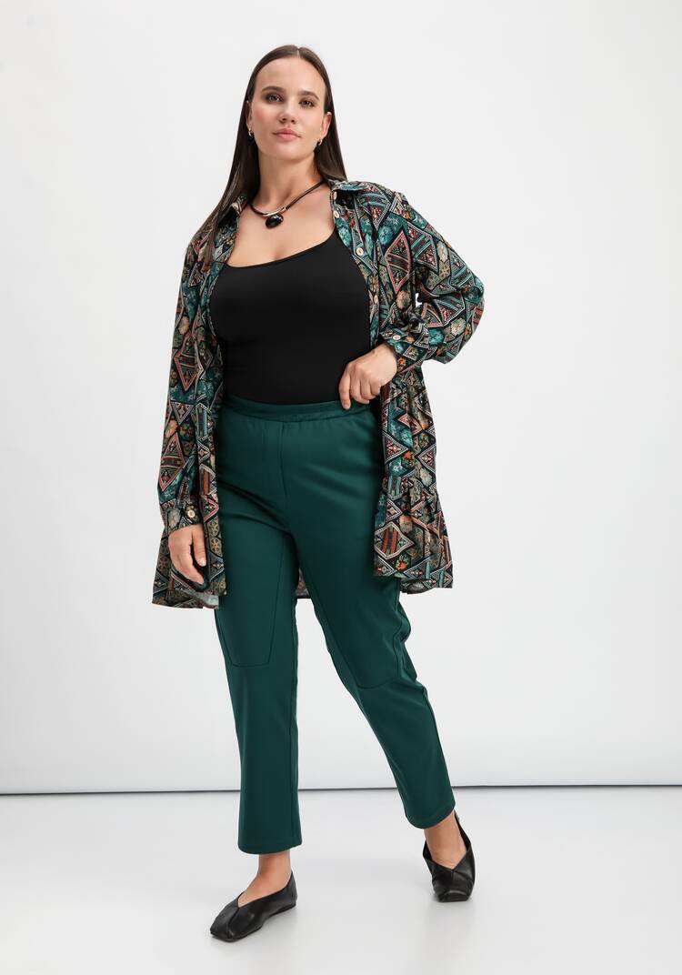 Брюки оригинального кроя на резинке шир.  750, рис. 9