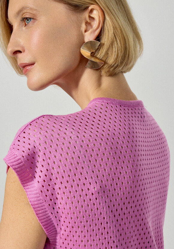 Футболка ажурная с графичным рисунком шир.  580, рис. 13