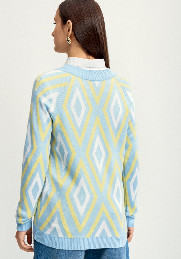 Джемпер с геометрическим рисунком шир.  580, рис. 46