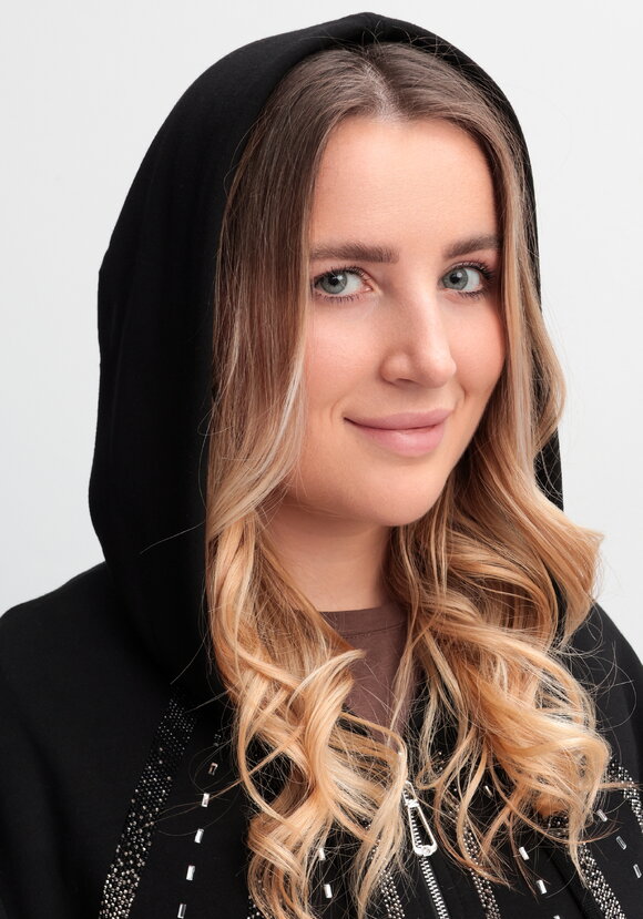 Костюм со стразами (толстовка и брюки) шир.  580, рис. 6