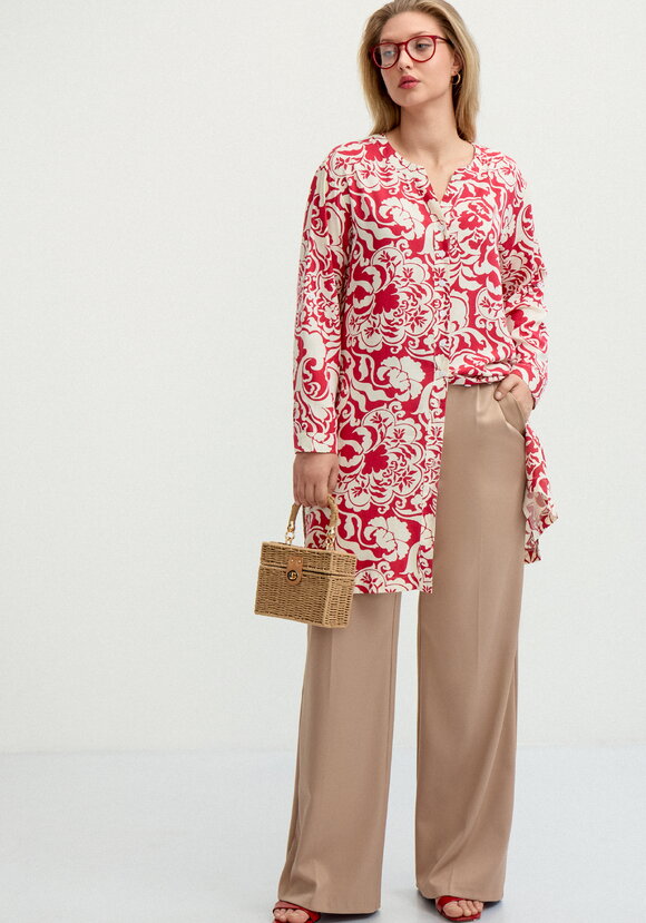 Блуза удлинённая с карманами шир.  580, рис. 23