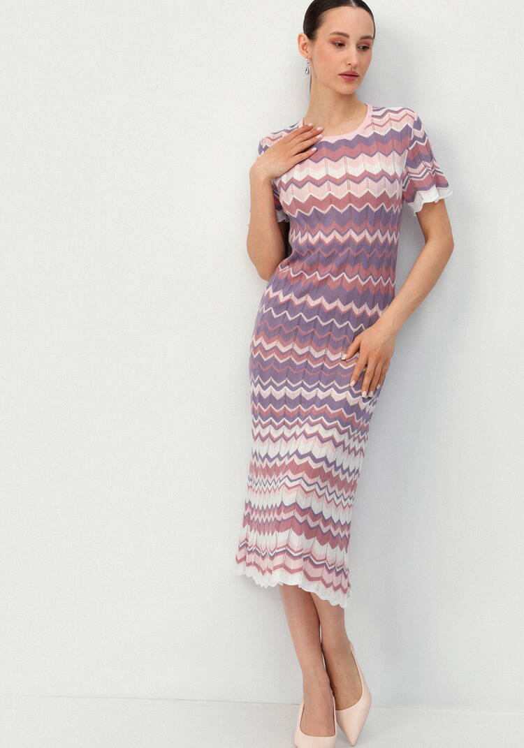 Платье с рисунком морской волны шир.  750, рис. 25