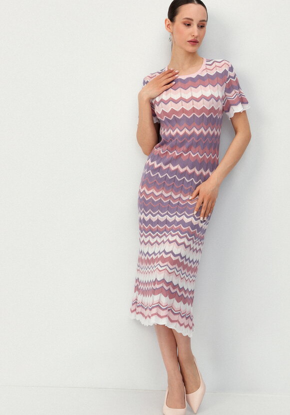 Платье с рисунком морской волны шир.  580, рис. 25