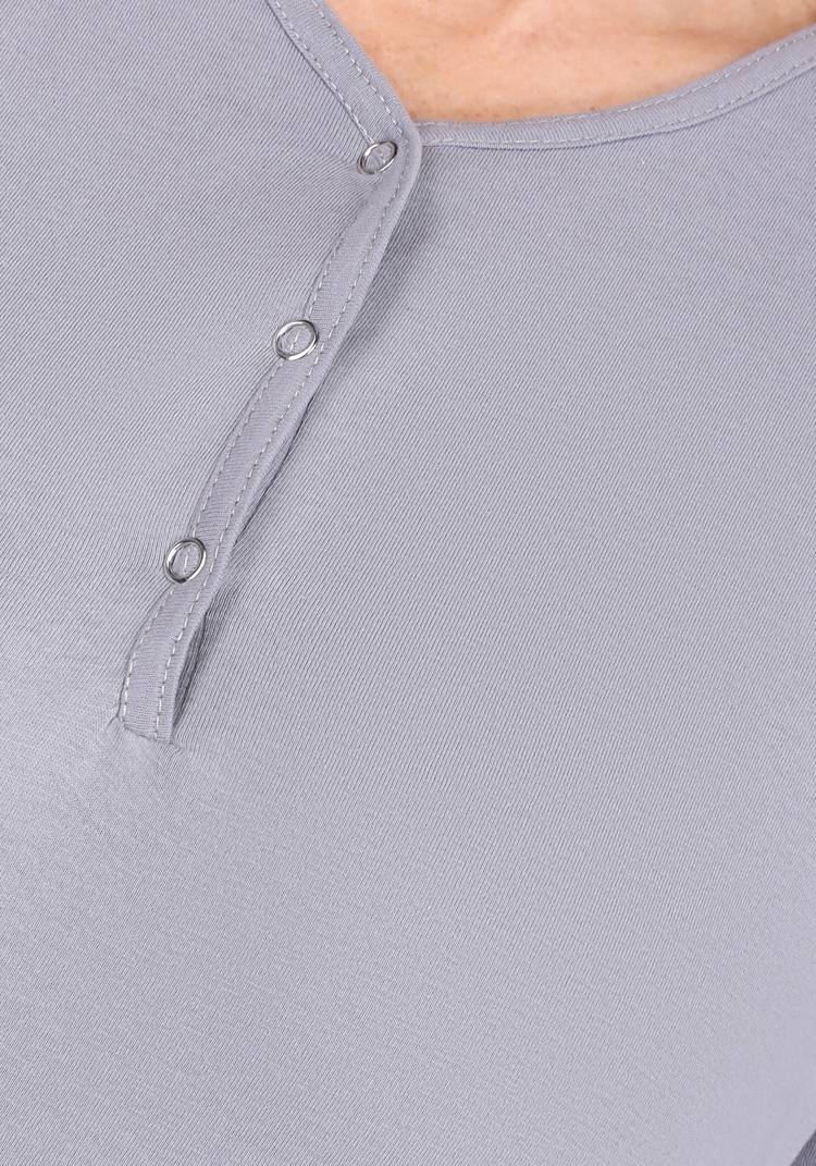 Лонгслив с округлым вырезом на кнопках шир.  750, рис. 16