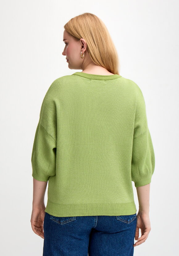 Джемпер с декором и рукавом 3/4 шир.  580, рис. 27