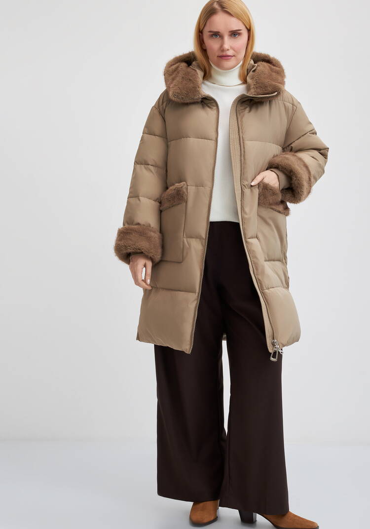 Пальто с меховой опушкой под норку шир.  750, рис. 15