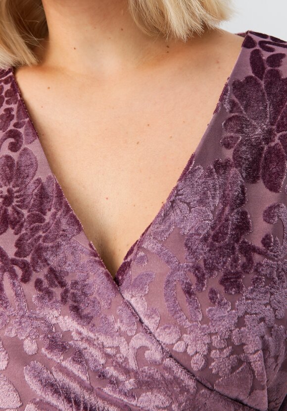 Блуза с цветочным принтом из бархата шир.  580, рис. 12