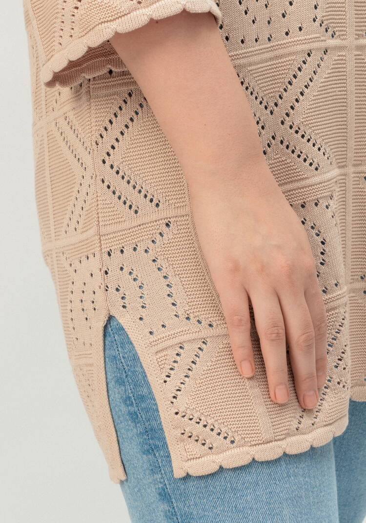 Туника с ажурным рисунком и воротником поло шир.  750, рис. 28