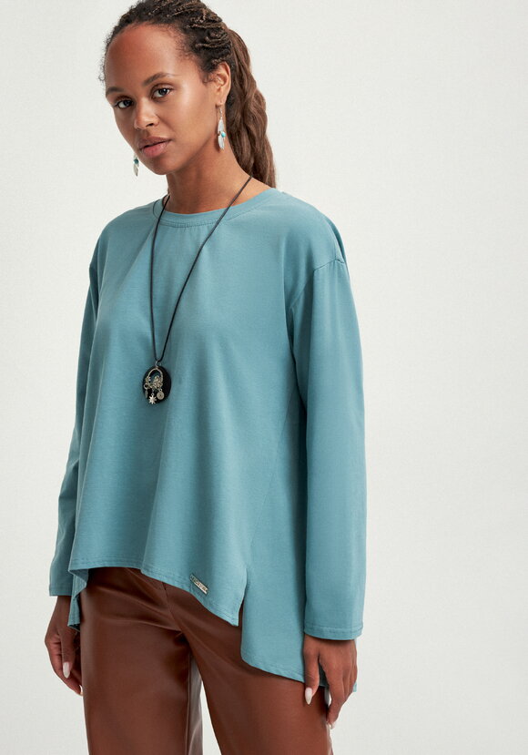 Туника свободного силуэта с разрезами шир.  580, рис. 19