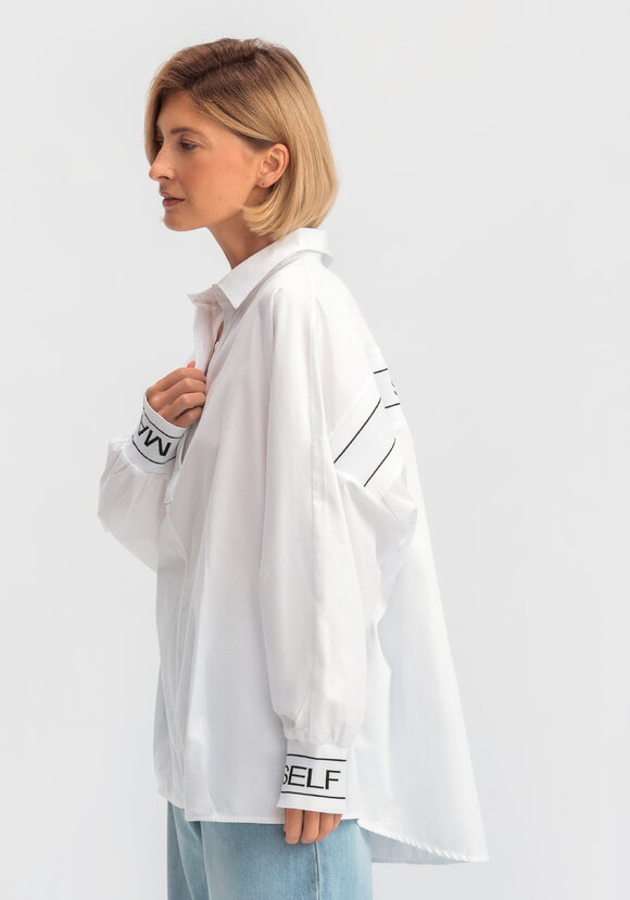 Рубашка с принтом на спине и рукавах шир.  580, рис. 10