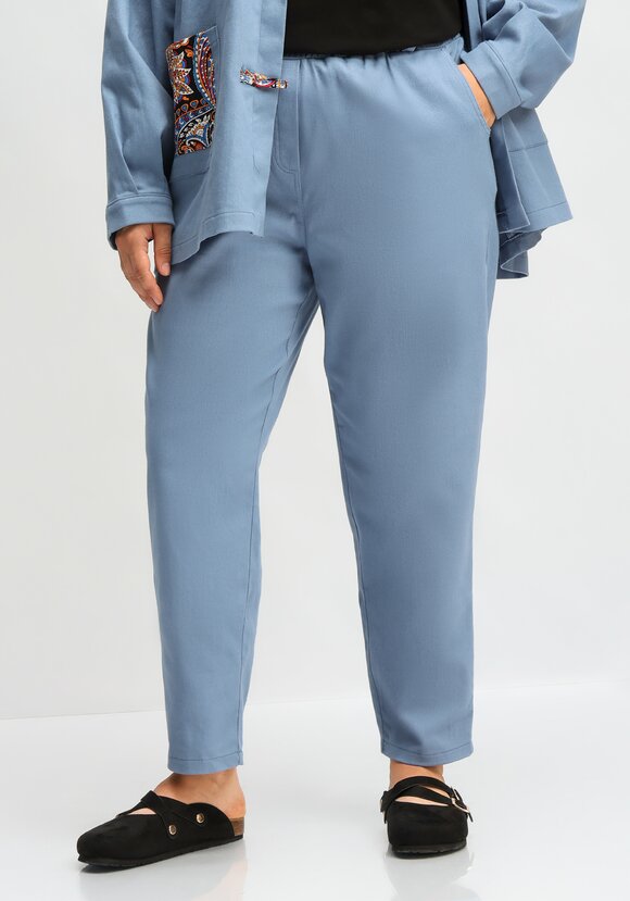 Брюки с контрастной отделкой шир.  580, рис. 9