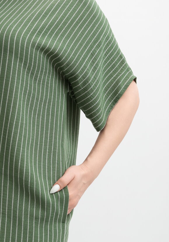 Платье Доротеа шир.  580, рис. 17