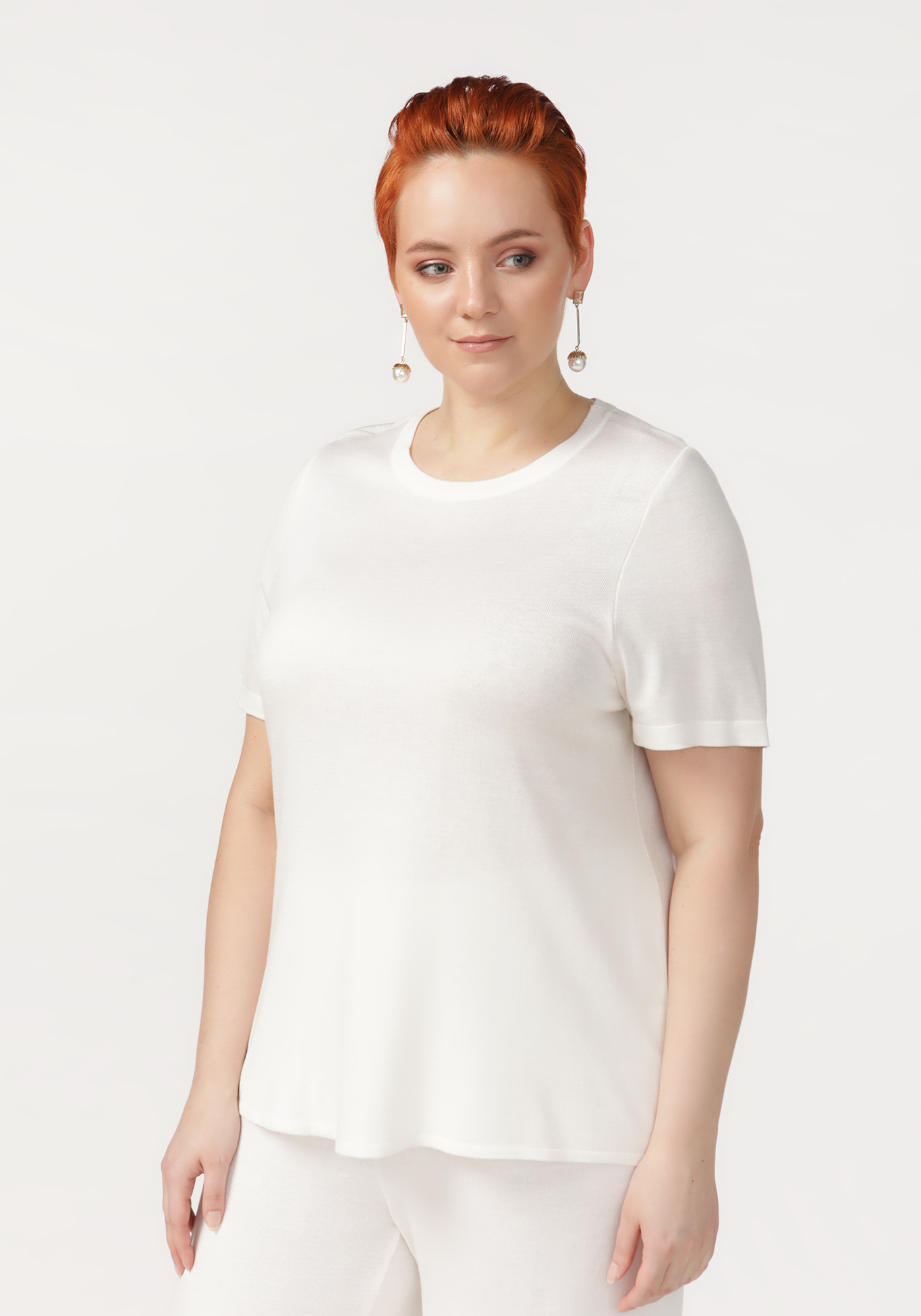 Футболка прямого силуэта