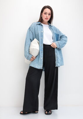 Брюки широкие на резинке со шнурком